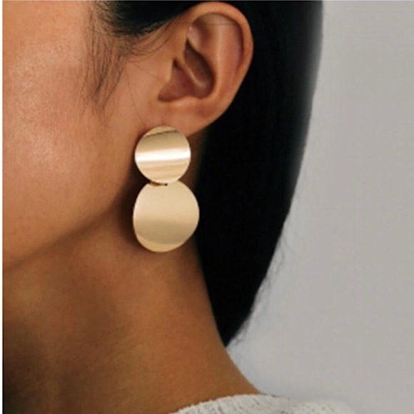 Minimalist “Aveline” Elegant Gold/Silver Earrings - Picture 1 of 7